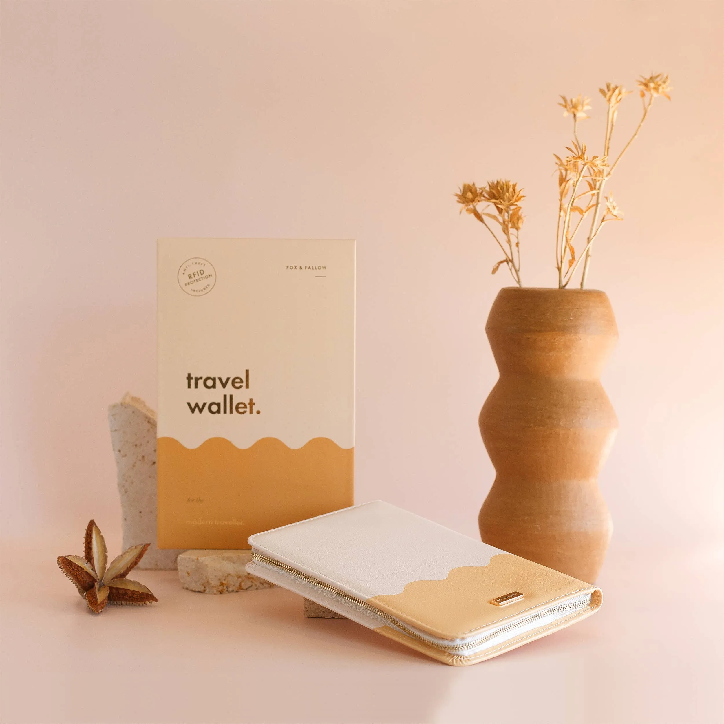 Fox & Fallow - Carmel Ripple Travel Wallet