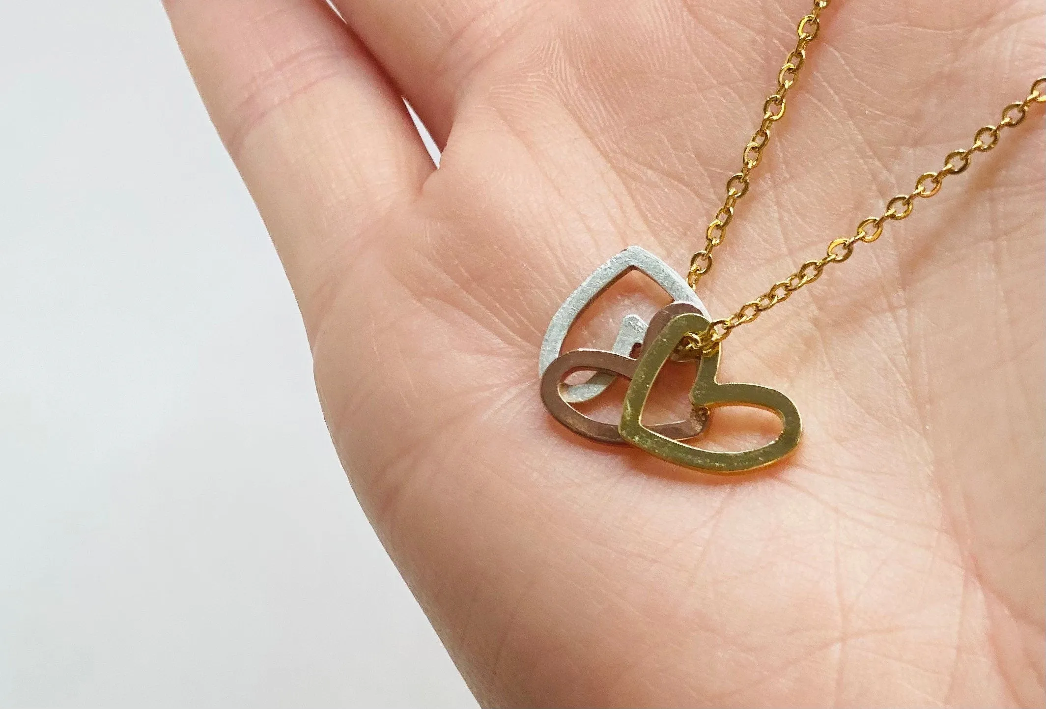 Friendship heart necklace, Besties necklace, Birthday gifts for best friend girl, Best friend jewelry, Bestie necklace, BFF necklace