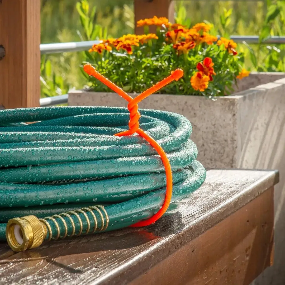 GEAR TIE REUSABLE RUBBER TWIST TIE(TM) (2pcs), Orange - length 18"