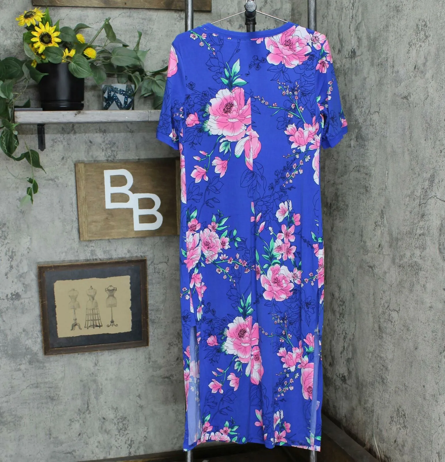 G.I.L.I. Petite Short-Sleeve Side Slit Maxi Dress
