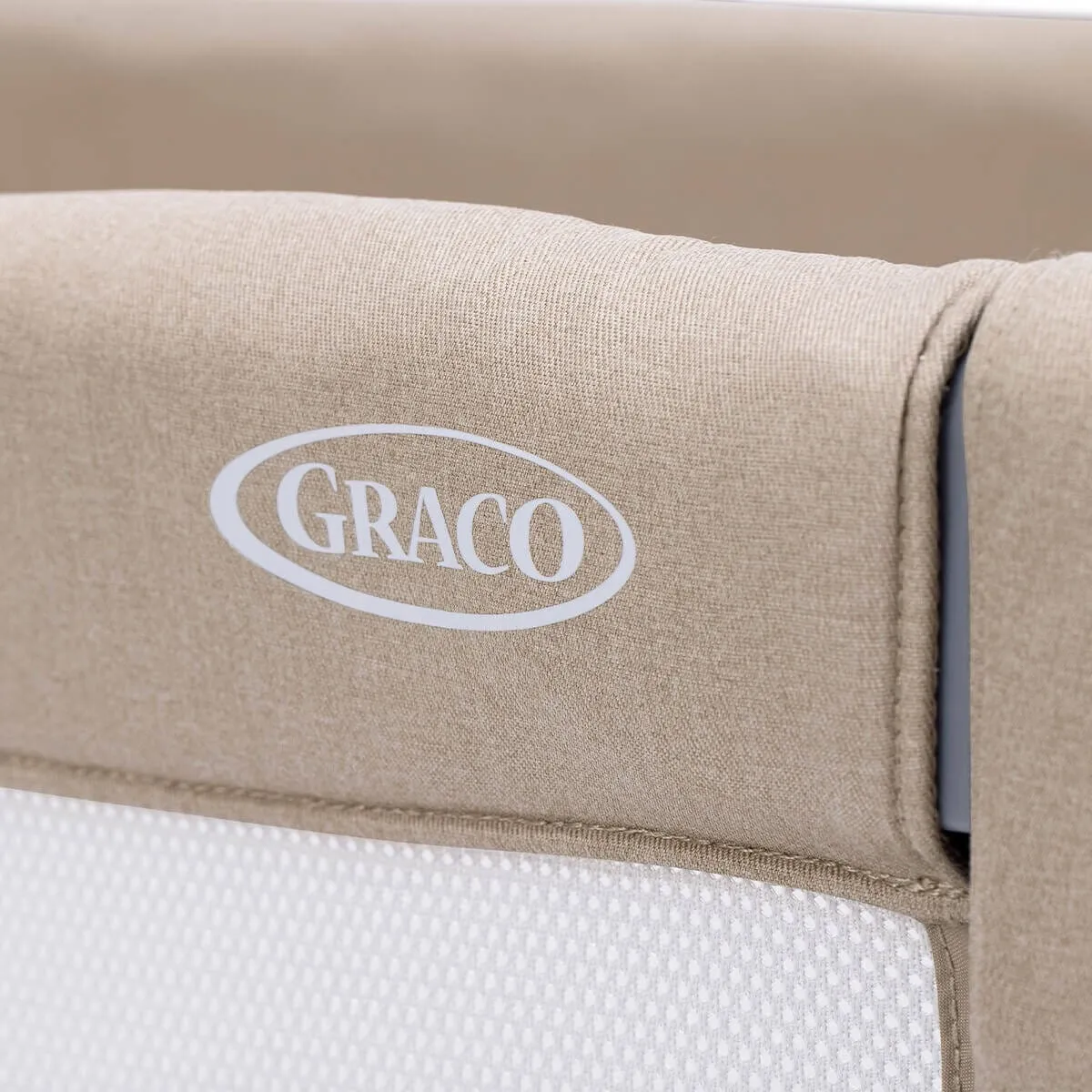 Graco Sweet2Sleep Bedside Bassinet - Oatmeal