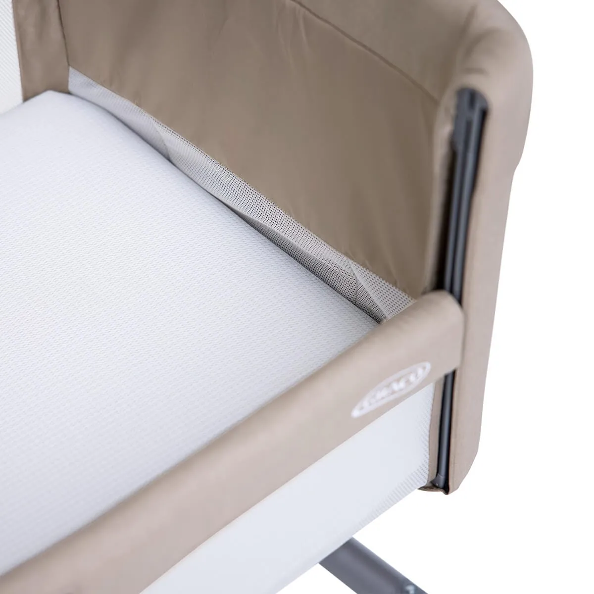 Graco Sweet2Sleep Bedside Bassinet - Oatmeal