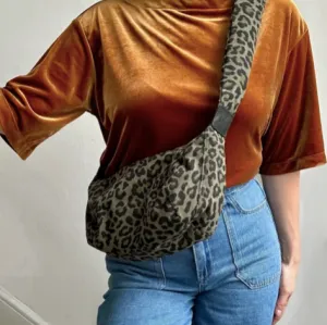 Green Leopard Print Cotton Sling Bag - Regular