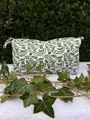 GREEN REVERSE FLORAL MAKEUP BAG