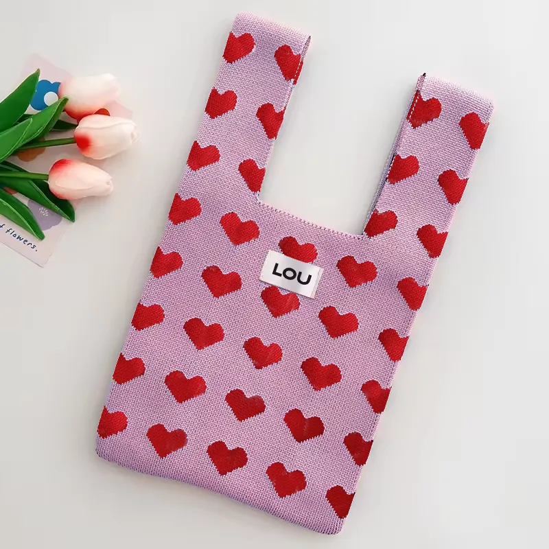 HEART Knitted Tote