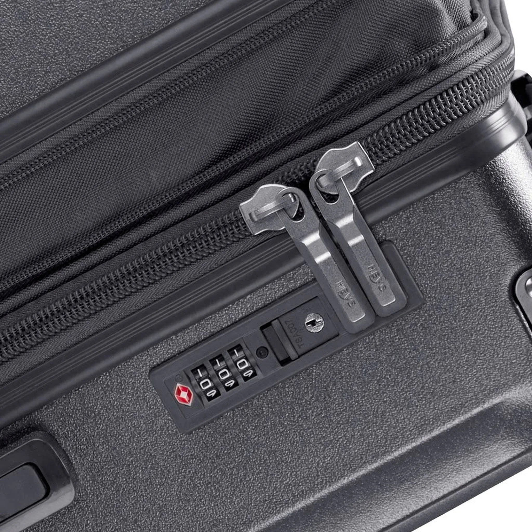 Heys Luxe 30" Spinner