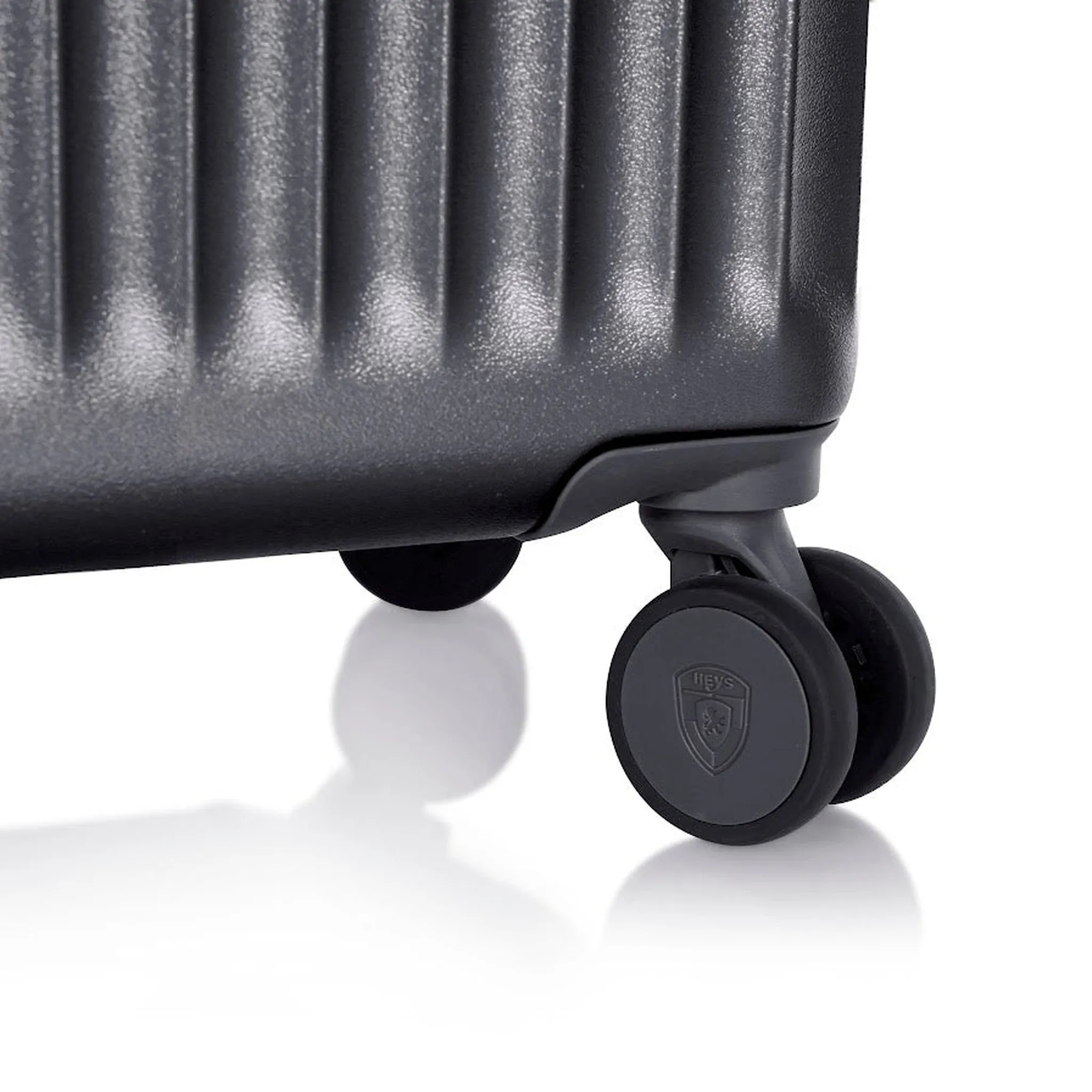 Heys Luxe 30" Spinner