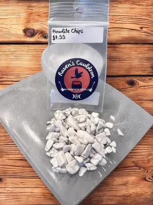 Howlite Gemstone Chips