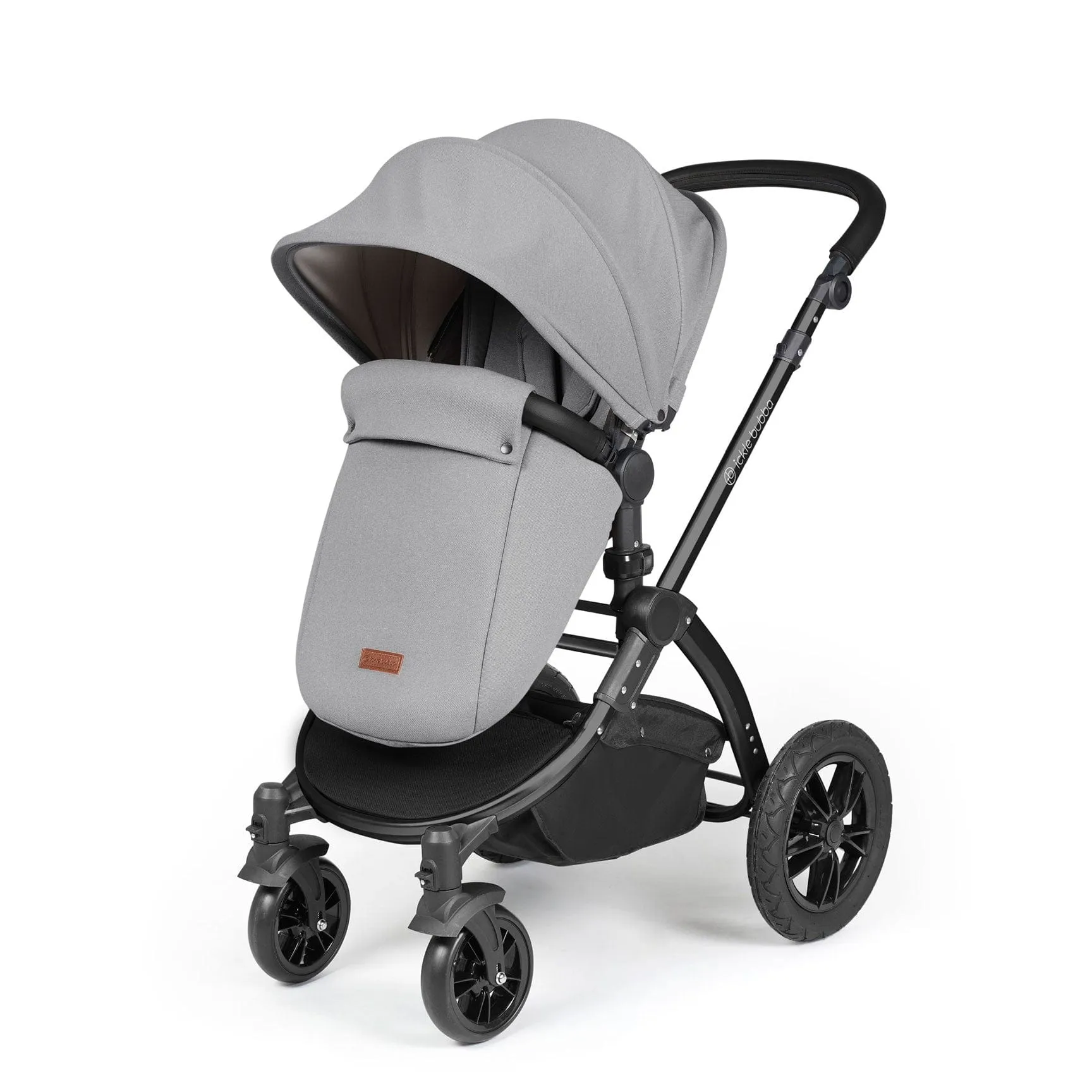 Ickle Bubba Stomp Luxe All-in-One Travel System with Isofix Base in Black/Pearl Grey/Black