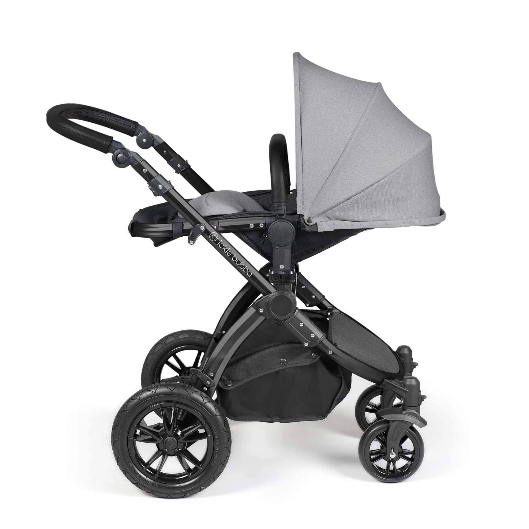 Ickle Bubba Stomp Luxe All-in-One Travel System with Isofix Base in Black/Pearl Grey/Black