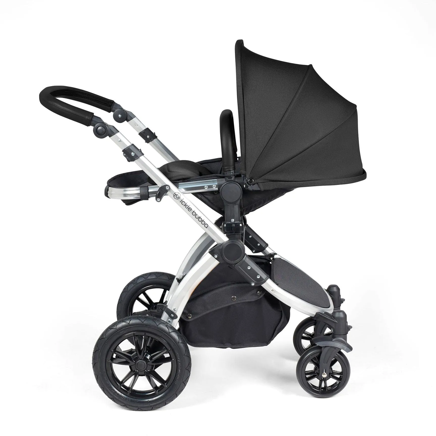 Ickle Bubba Stomp Luxe All-in-One Travel System with Isofix Base in Silver/Midnight/Black