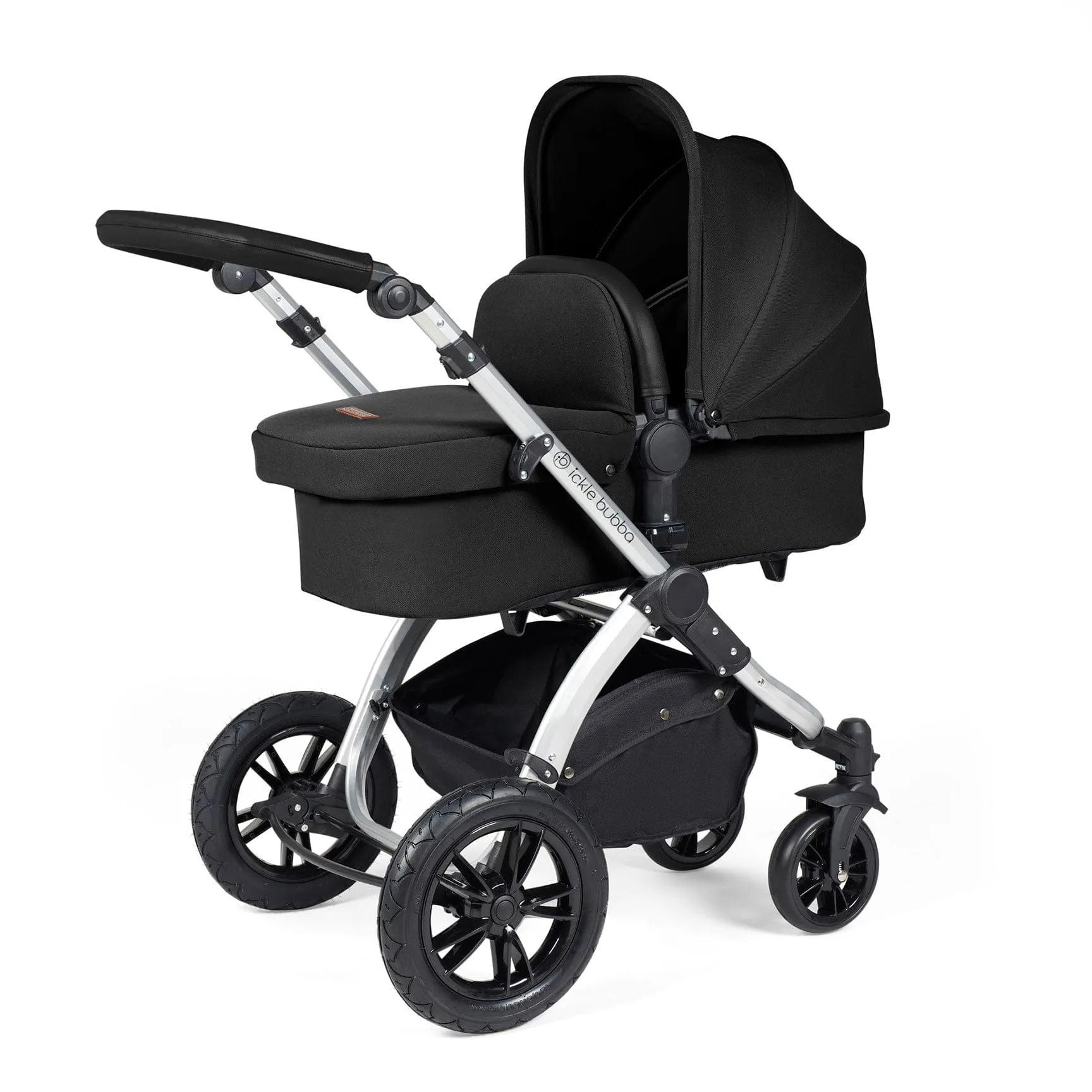 Ickle Bubba Stomp Luxe All-in-One Travel System with Isofix Base in Silver/Midnight/Black