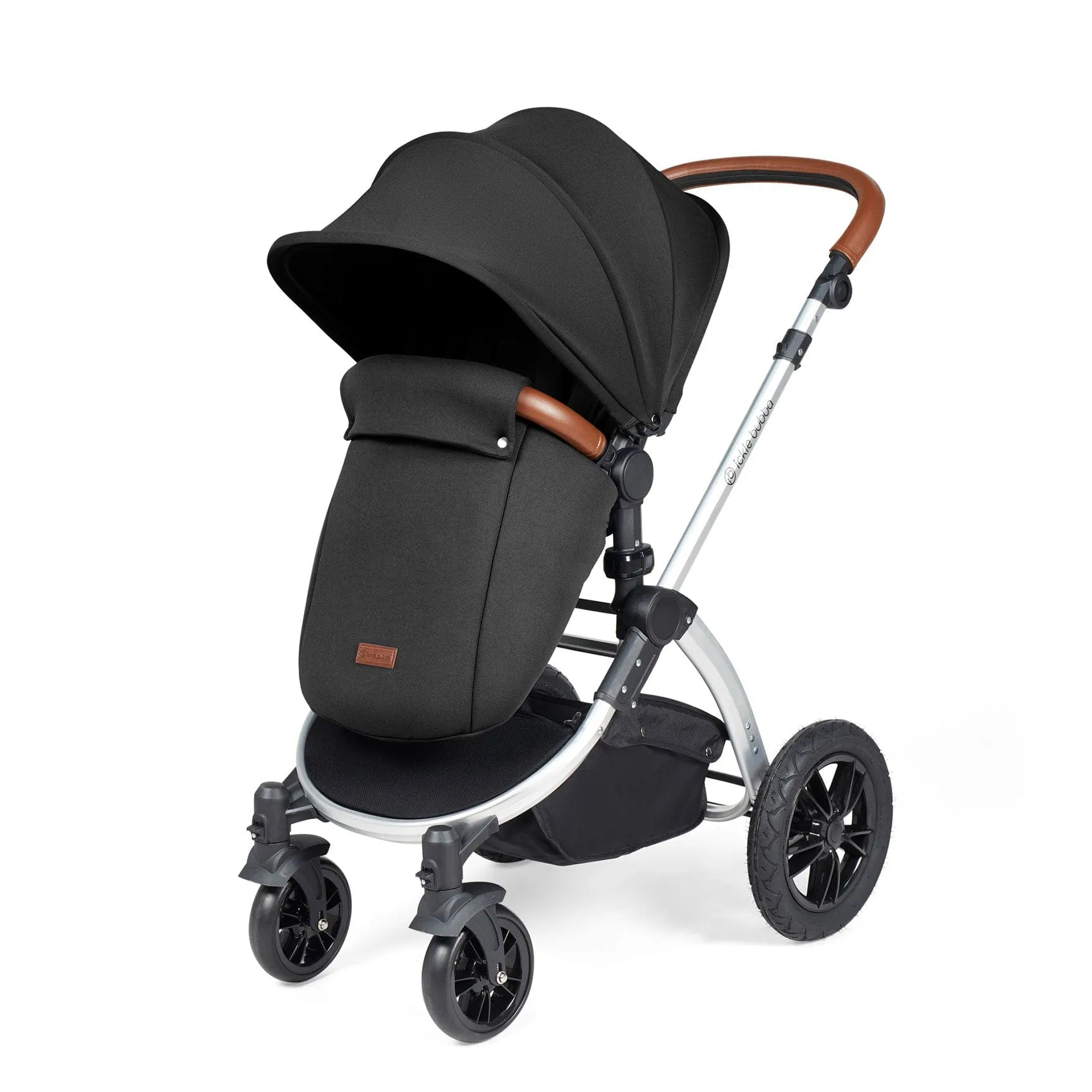 Ickle Bubba Stomp Luxe All-in-One Travel System with Isofix Base in Silver/Midnight/Tan