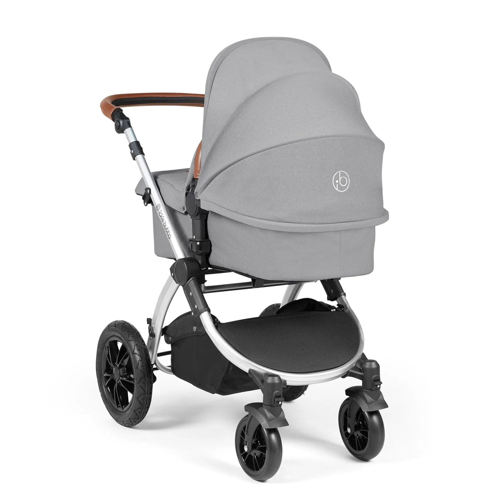 Ickle Bubba Stomp Luxe All-in-One Travel System with Isofix Base in Silver/Pearl Grey/Tan