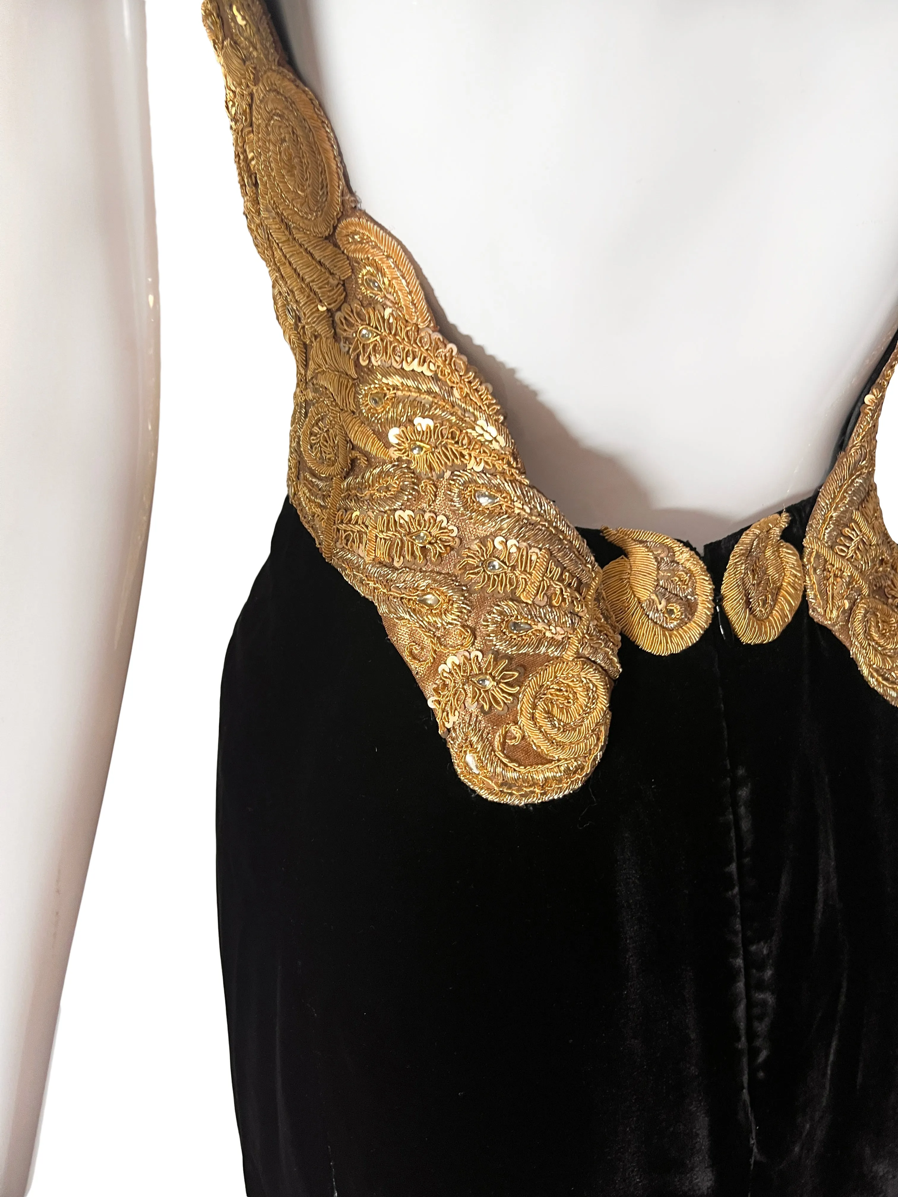 Jean Louis-Scherre "Lips" Embellished and Velvet Haute Couture Gown, AW03/4, US 4