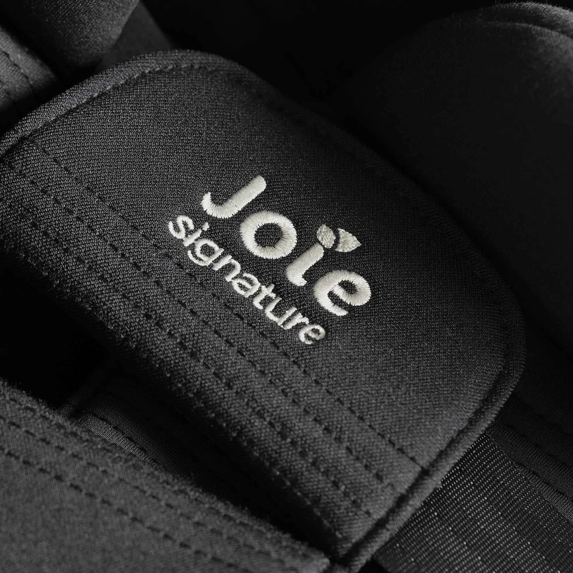 Joie i-Level Pro Signature Infant Carrier in Eclipse