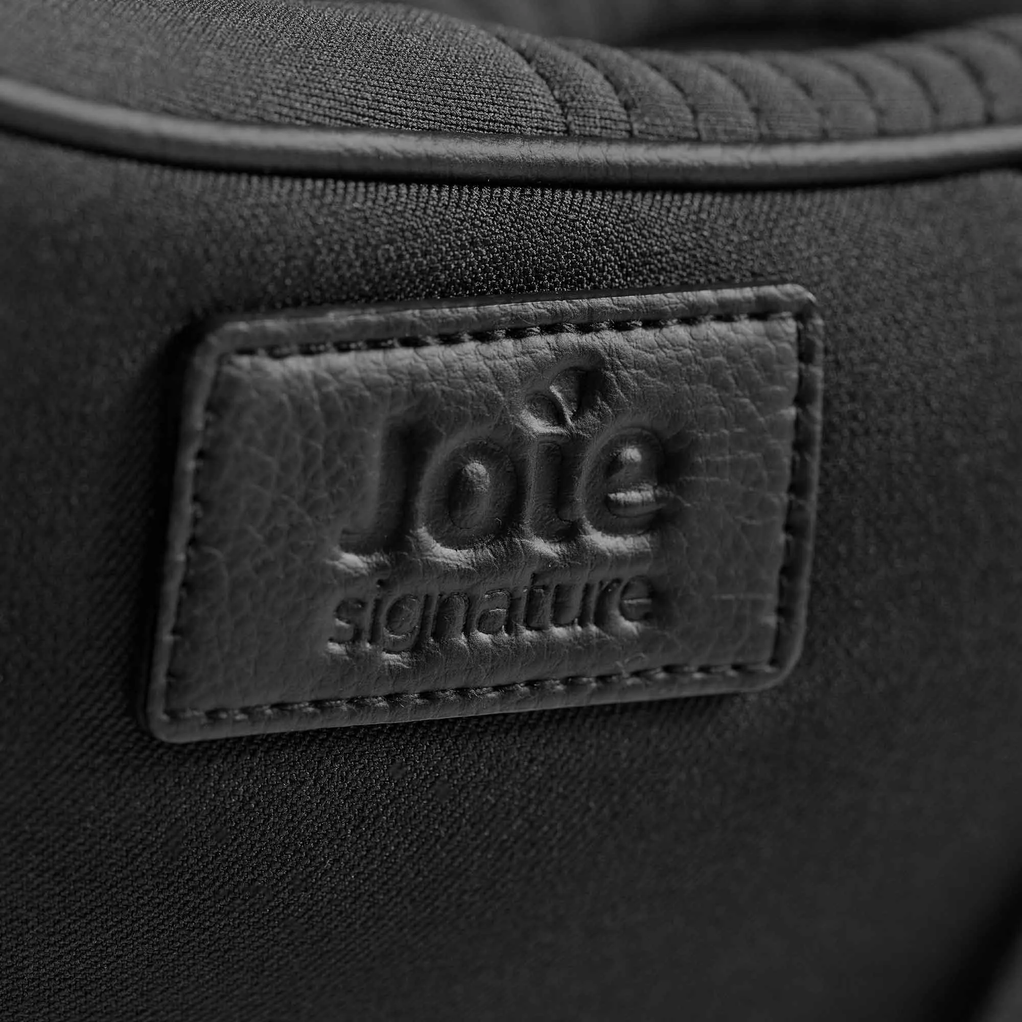 Joie i-Level Pro Signature Infant Carrier in Eclipse