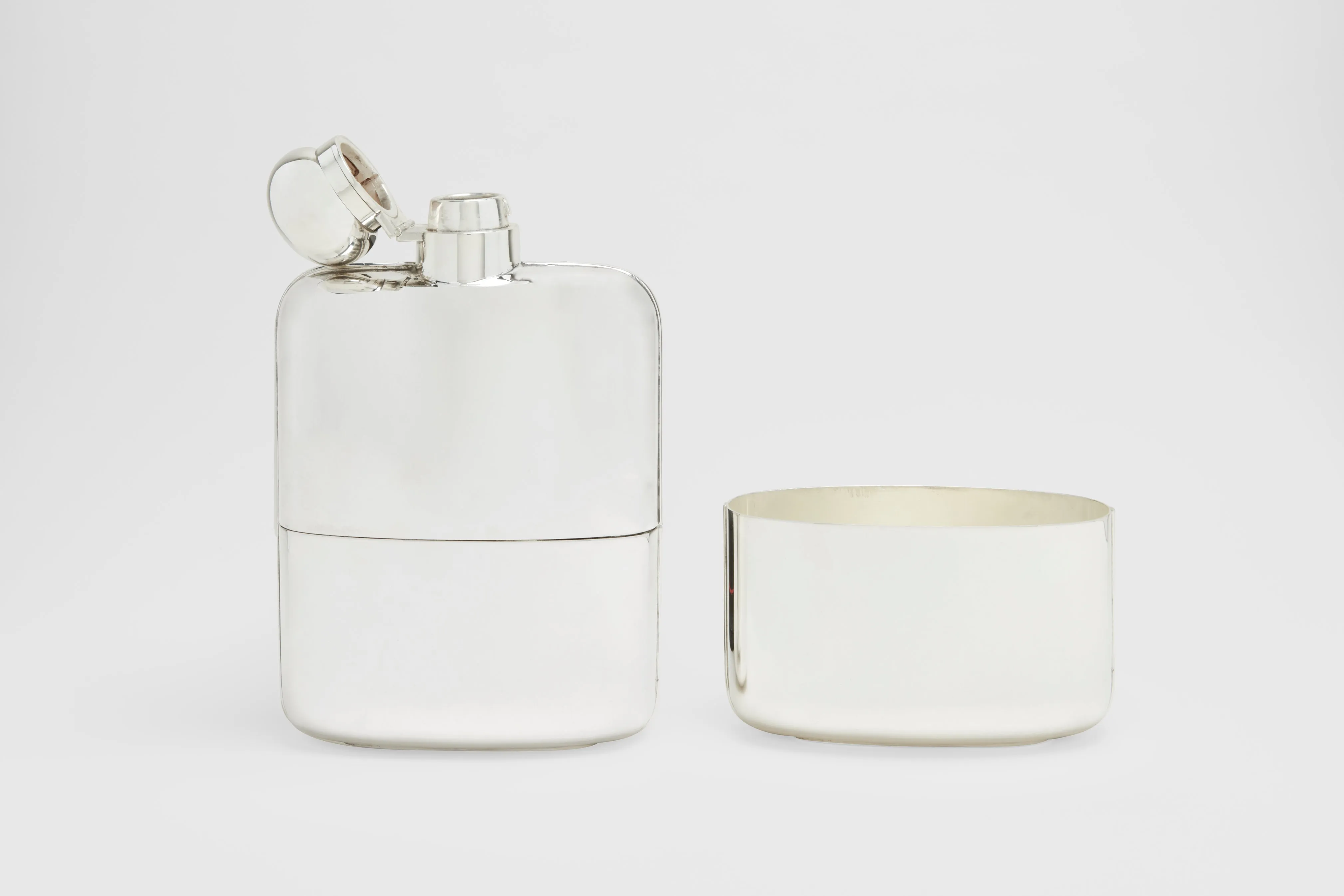 Large Drinking Flask with Removable Cup