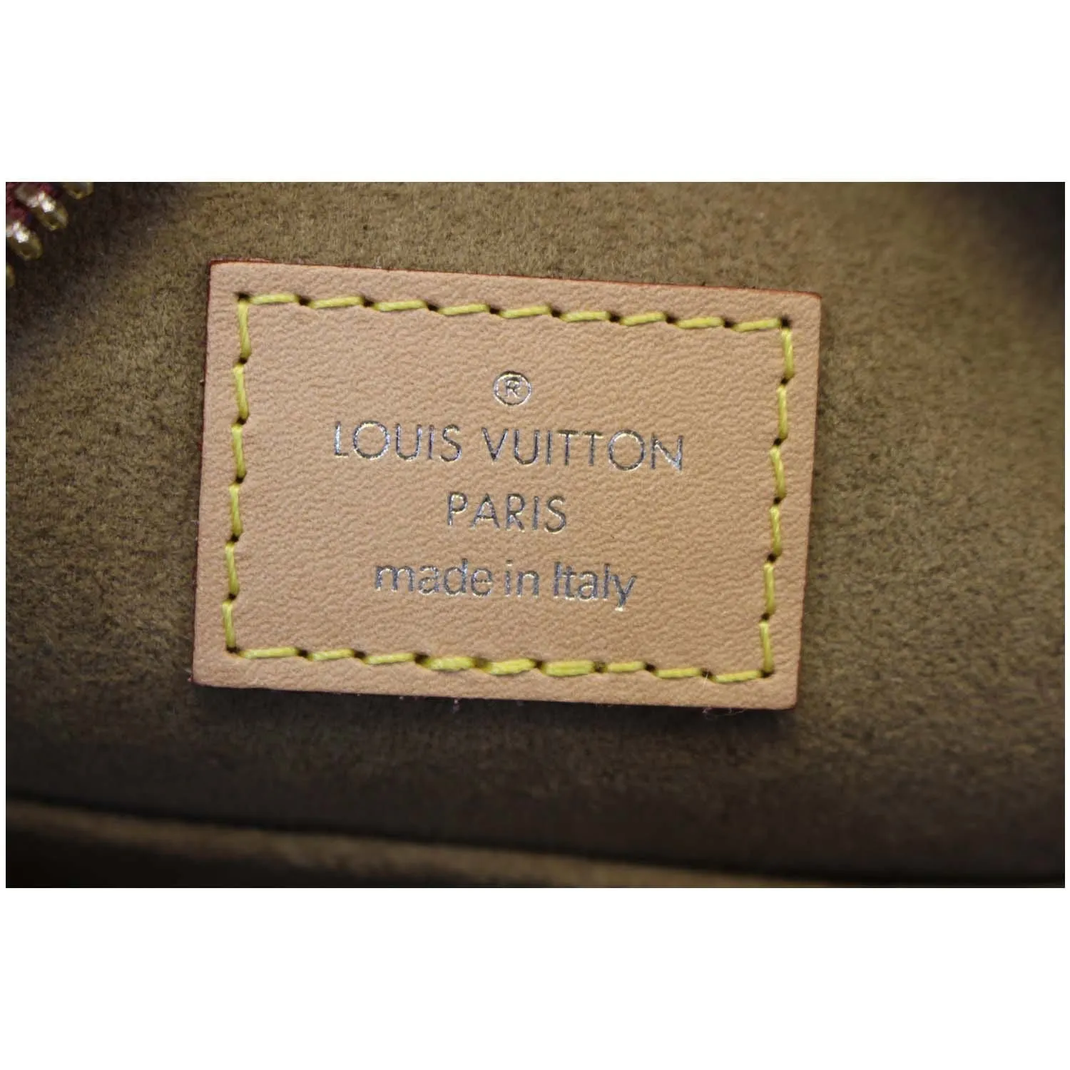 LOUIS VUITTON Boite Chapeau Souple Monogram Canvas Shoulder Bag