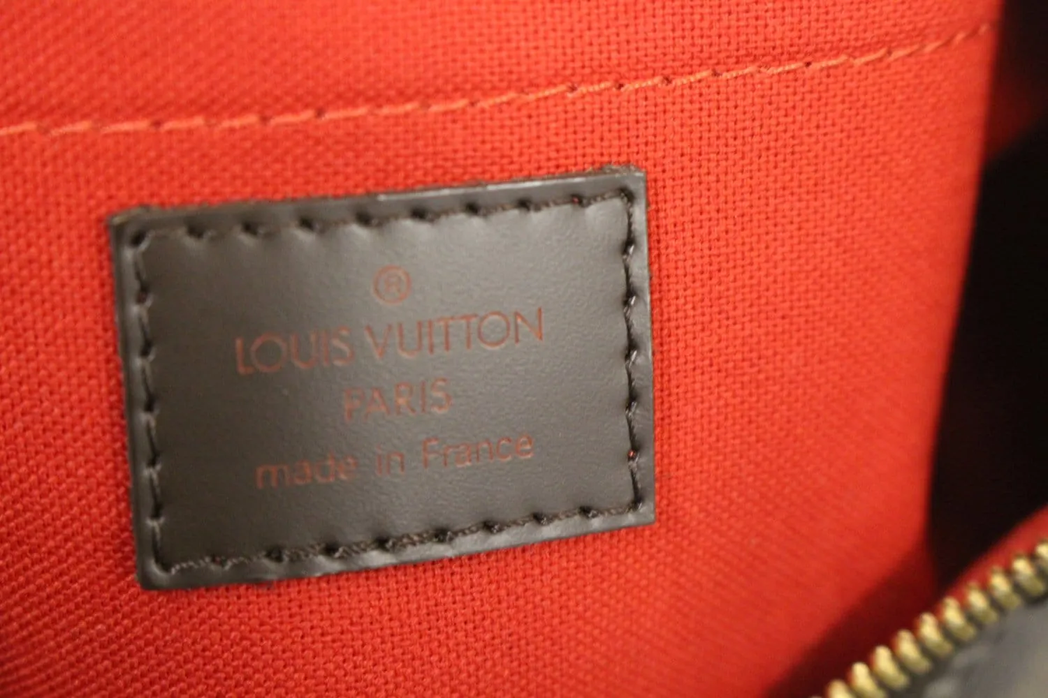 LOUIS VUITTON Damier Ebne Thames GM Shoulder Bag
