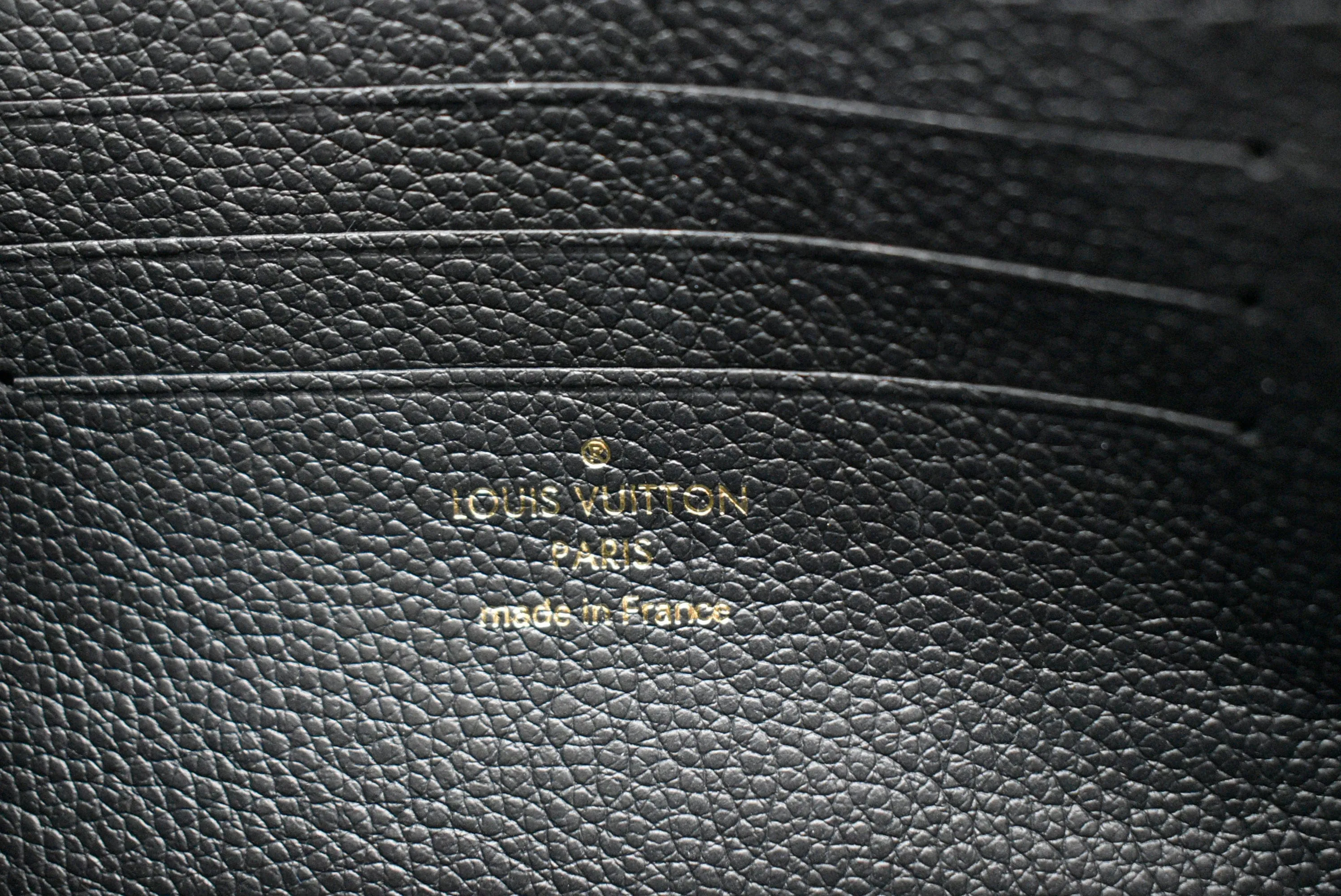 LOUIS VUITTON Ivy Empreinte Leather Wallet On Chain Shoulder Bag Black