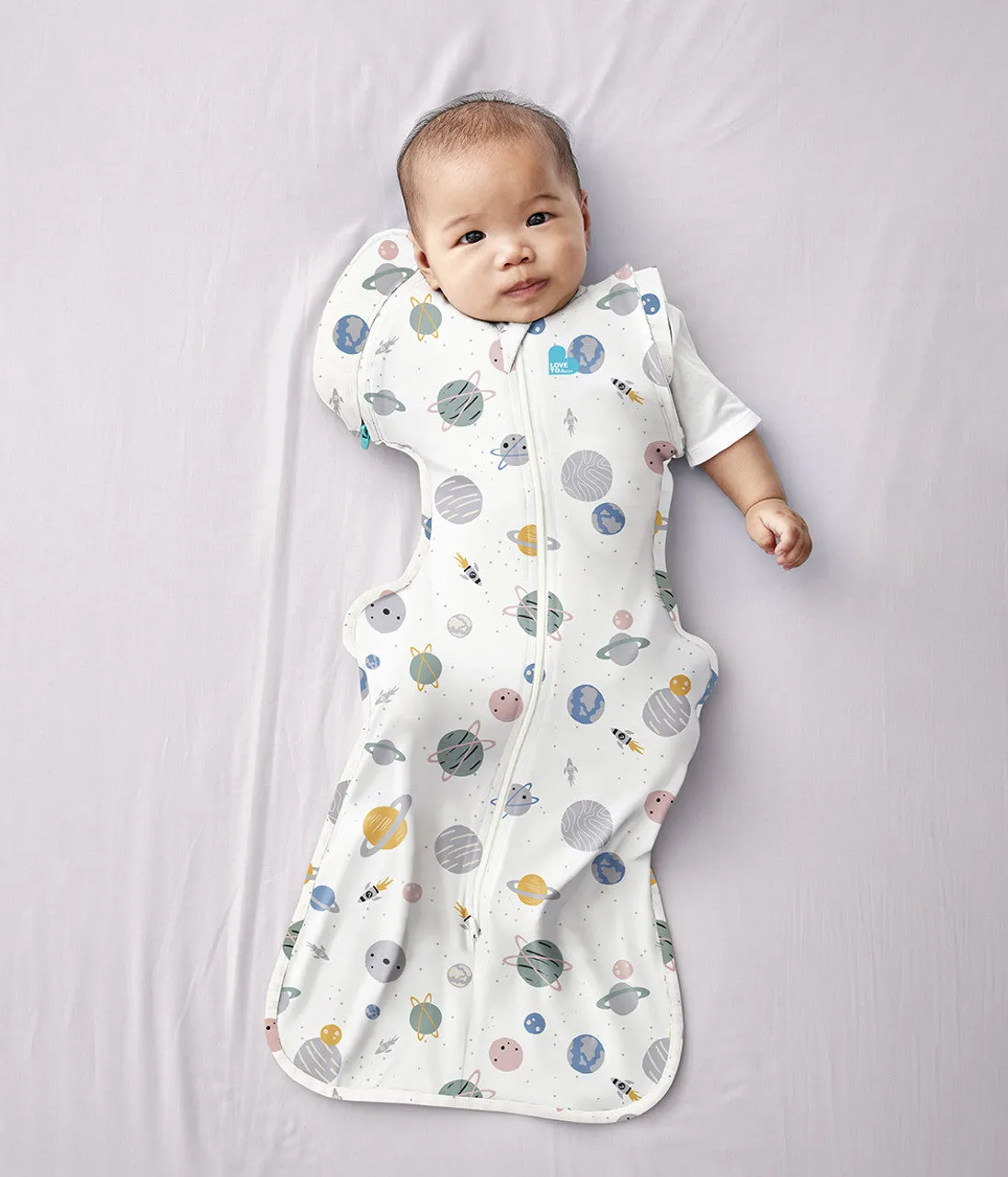 Love to Dream Swaddle UP Transition Bag Designer Lite 0.2 TOG - Space White