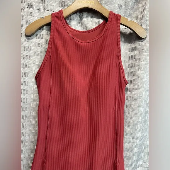 Lululemon‎ Brunch and Back Dress Chianti. Color Garnet like new .