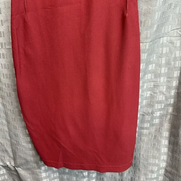 Lululemon‎ Brunch and Back Dress Chianti. Color Garnet like new .