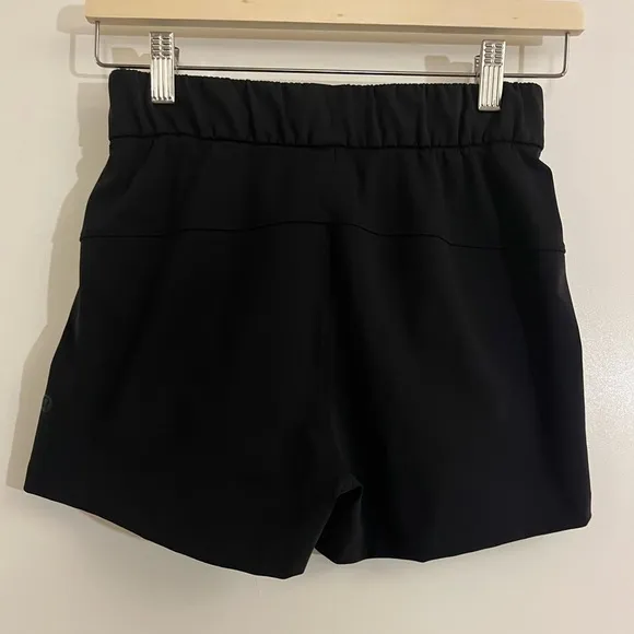 Lululemon On the Fly Short *2.5&quot; Black 2