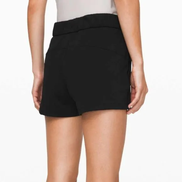 Lululemon On the Fly Short *2.5&quot; Black 2