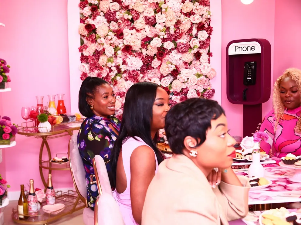 Luxe Bloom Bar   Lounge