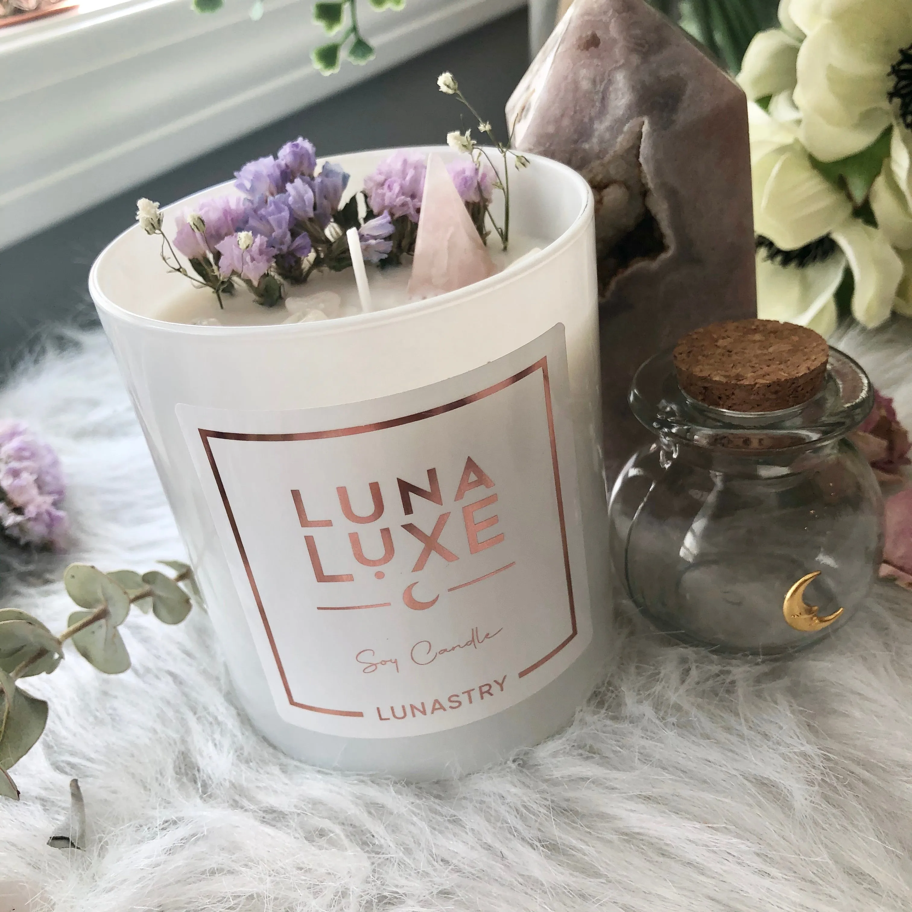 Luxe Pyramid candle