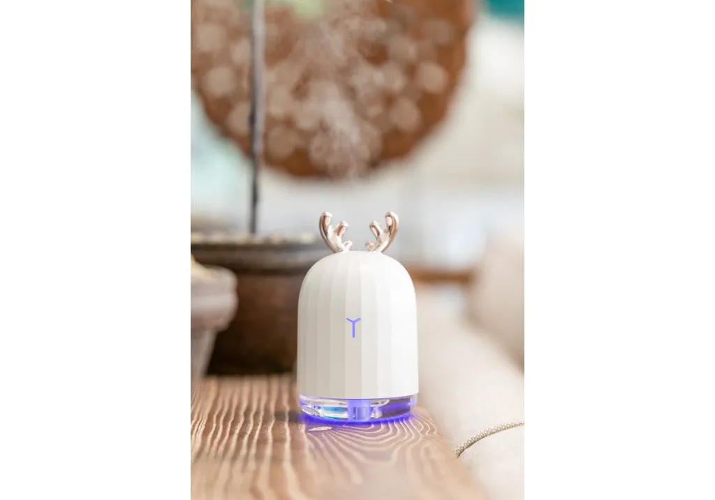 Luxe White Reindeer Travel Humidifier with LED Spectrum Nightlight