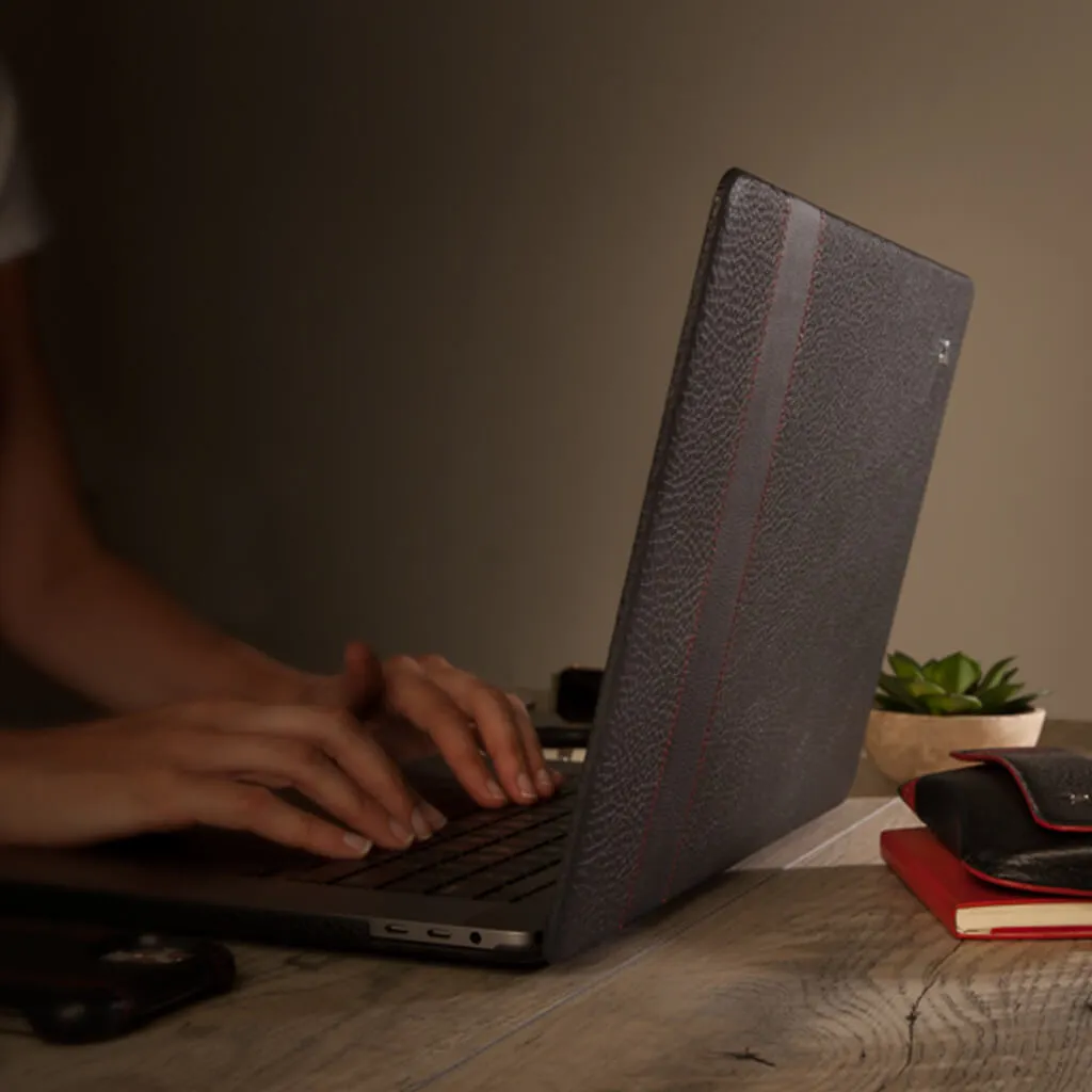 MacBook Pro 16” Leather Suit (2019 version)