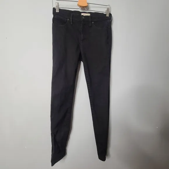 Madewell 9&quot; High Riser Skinny Skinny Black Jeans