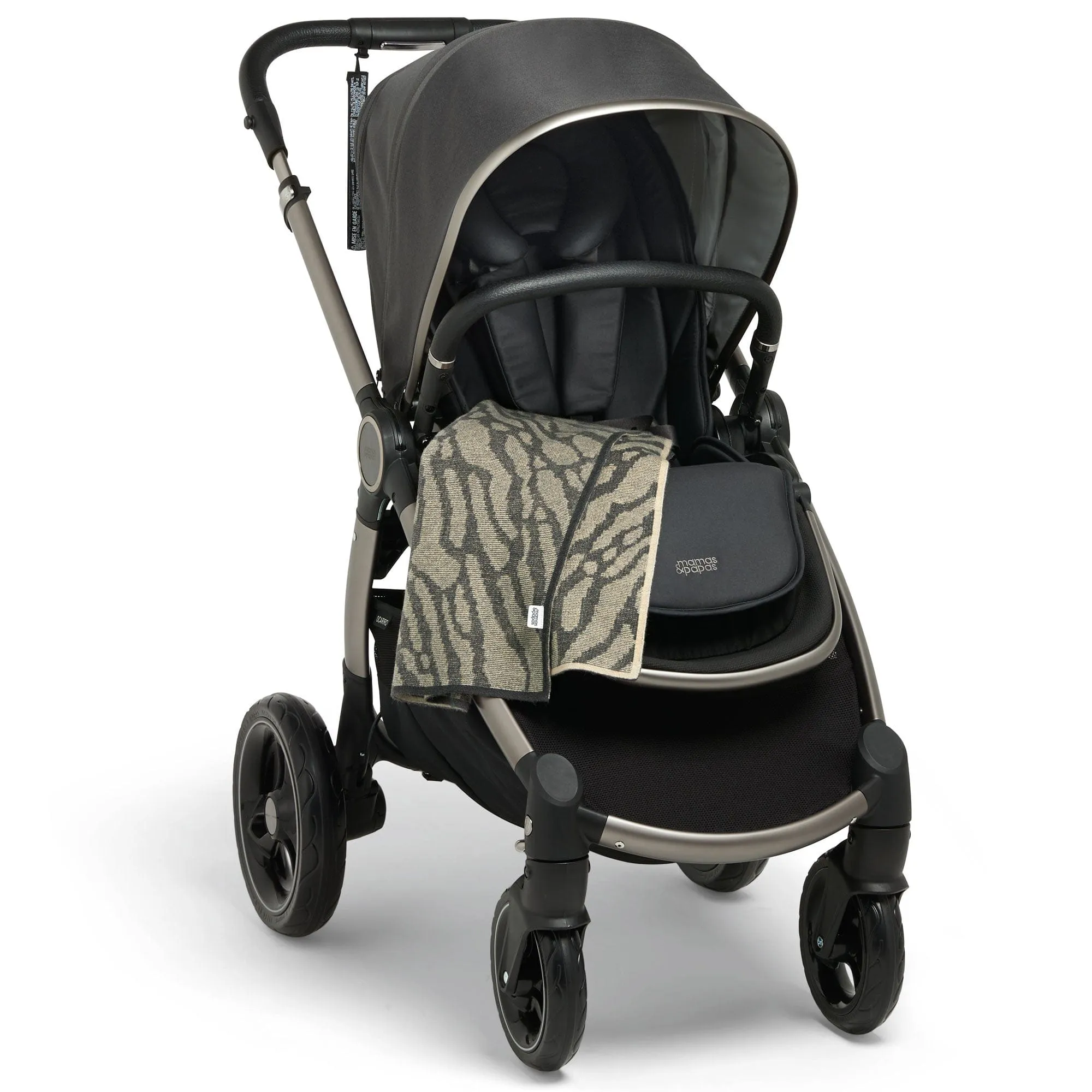 Mamas & Papas Ocarro 8 Piece Cybex Travel System in Graphite