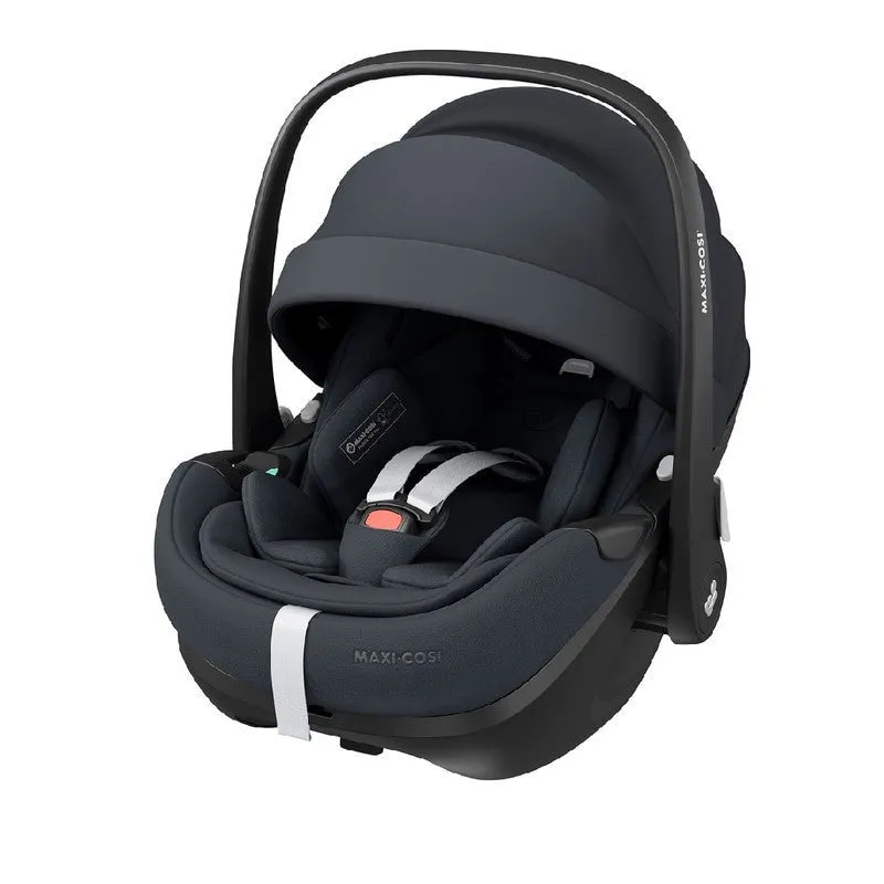MAXI COSI Pebble 360PRO Car Seat & FamilyFix 360PRO Base - Essential Graphite