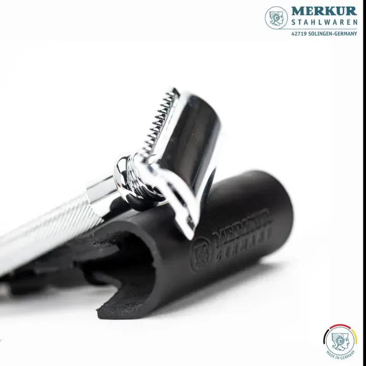 Merkur Leather Case – Premium Cowhide, Black