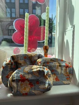 Midnight Swan Travel Bag Set
