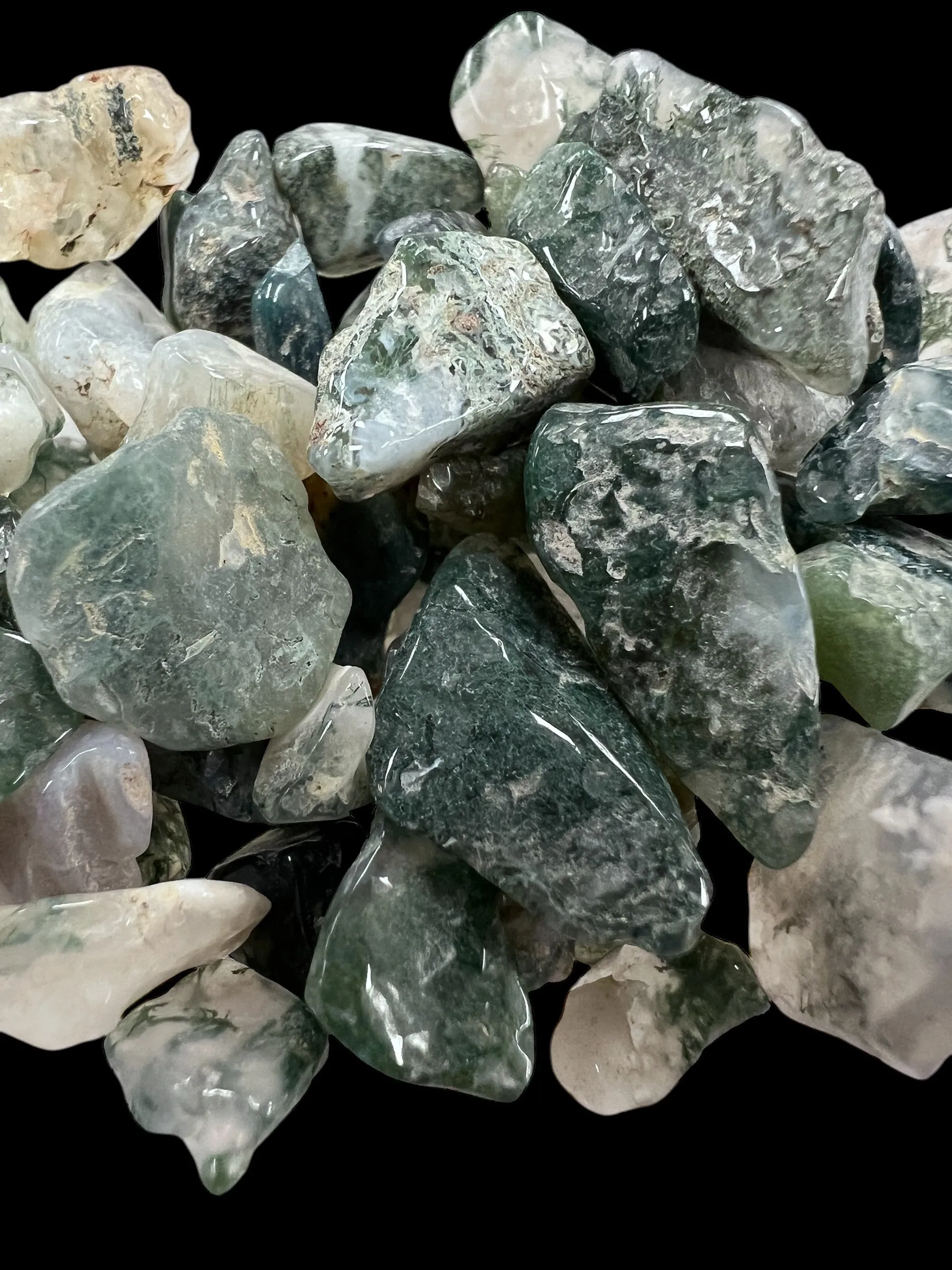 Moss Agate Gemstone Chips