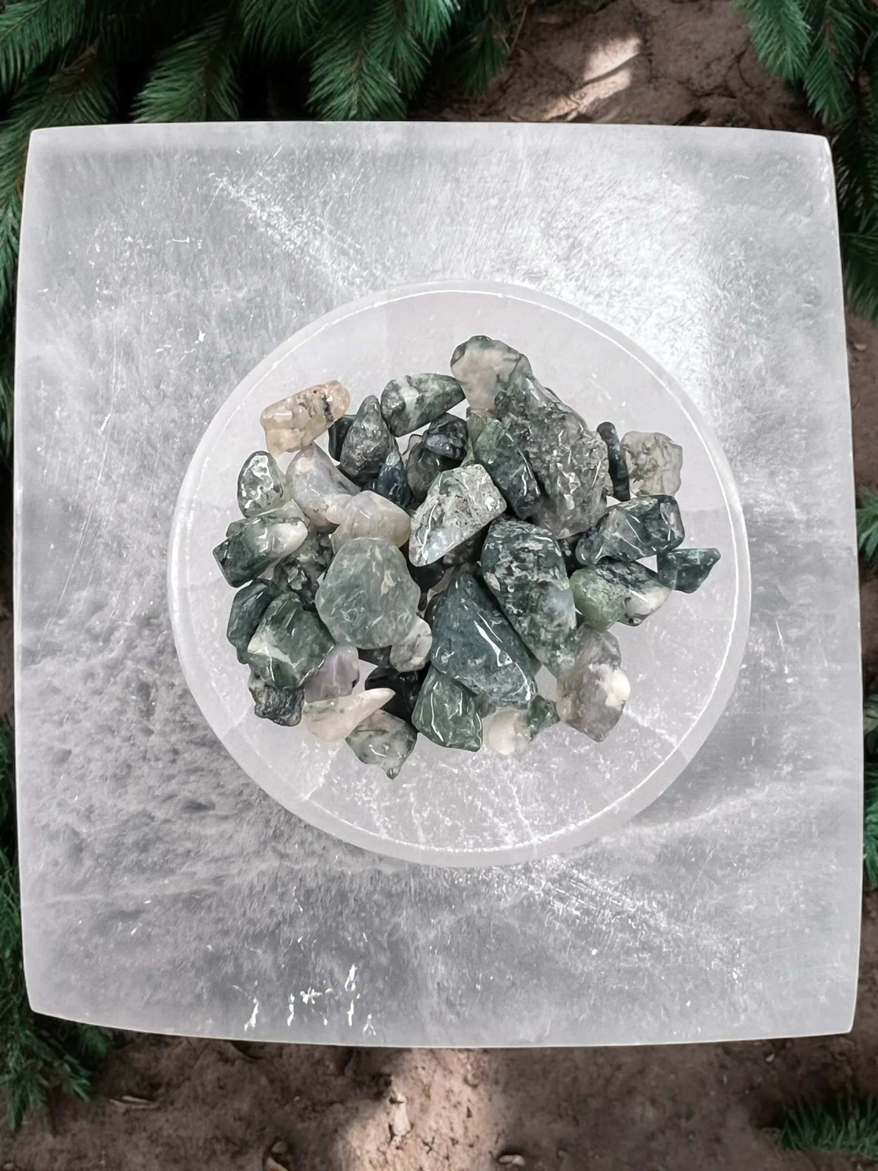 Moss Agate Gemstone Chips