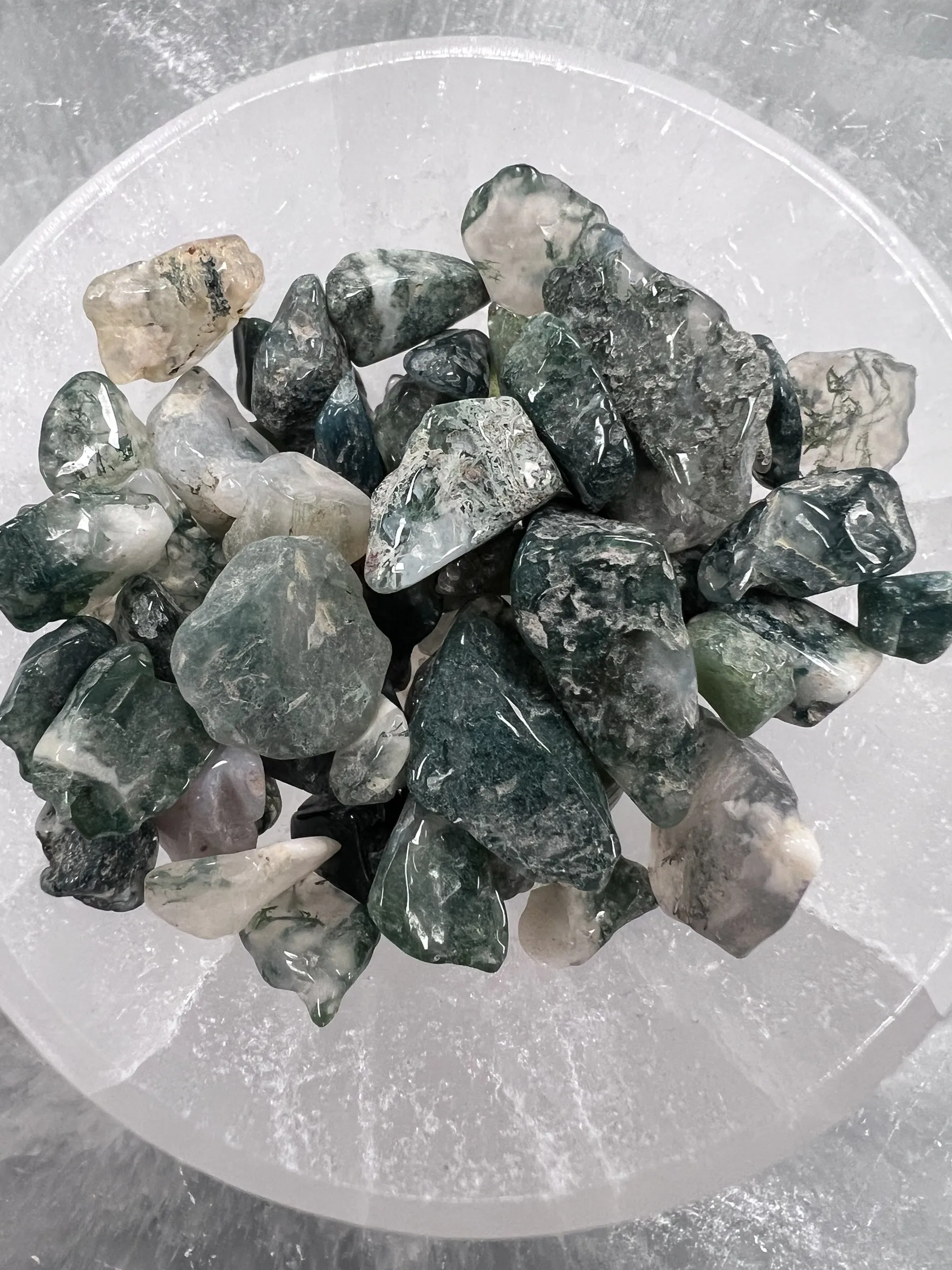 Moss Agate Gemstone Chips