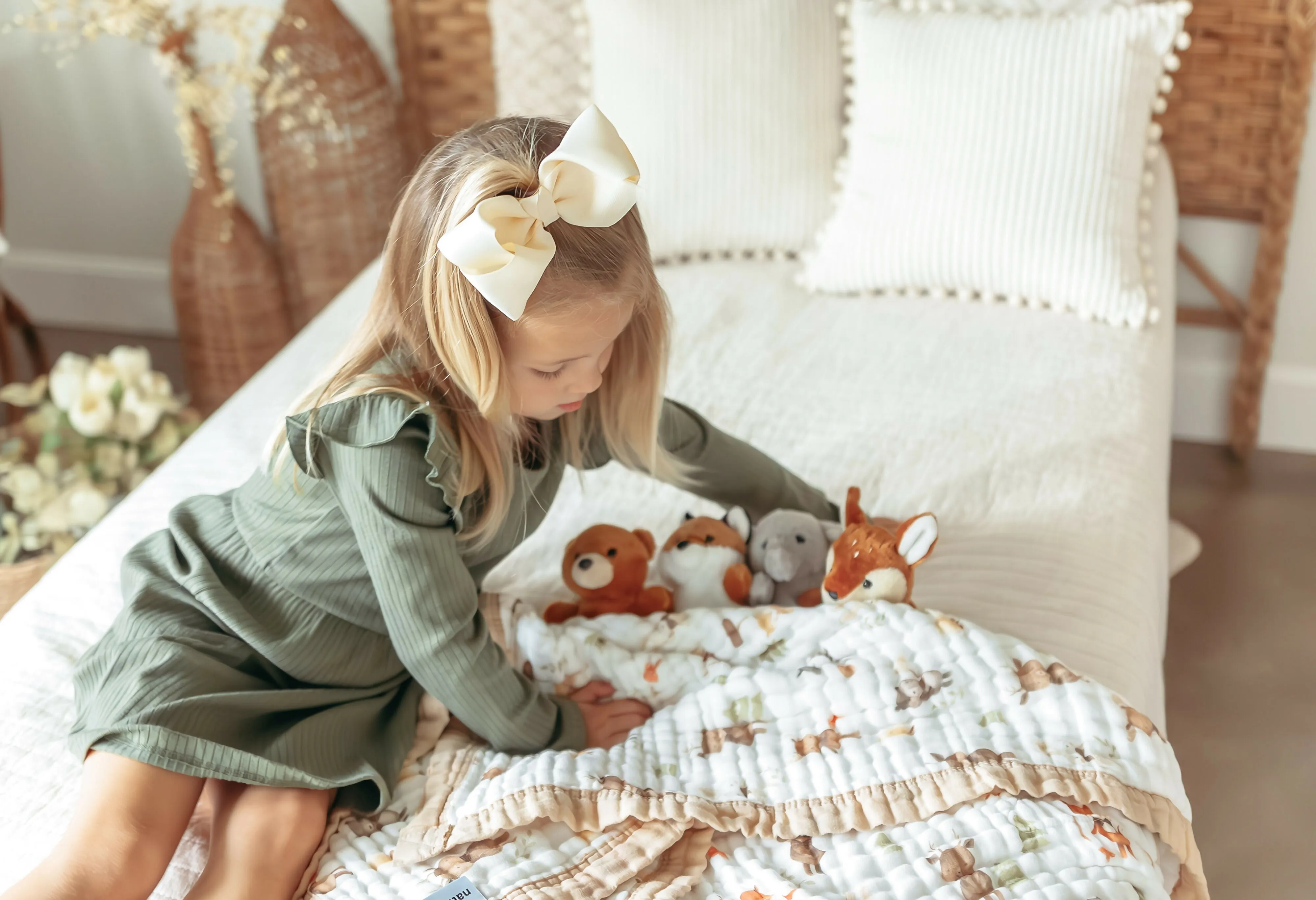 Natchiketa 10 Layer Organic Cotton Muslin Baby Blanket and Toddler Quilt