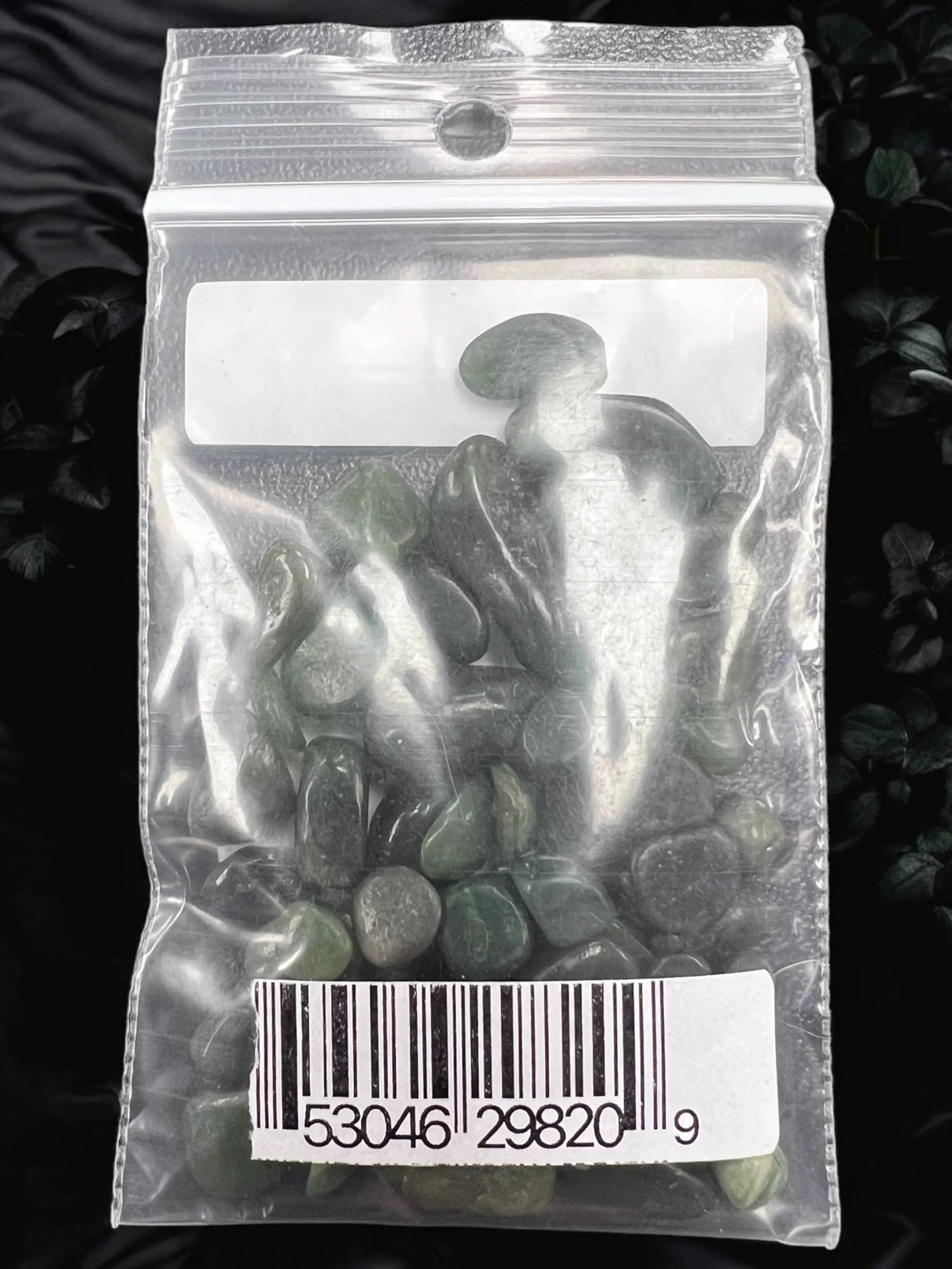 Nephrite Jade Gemstone Chips