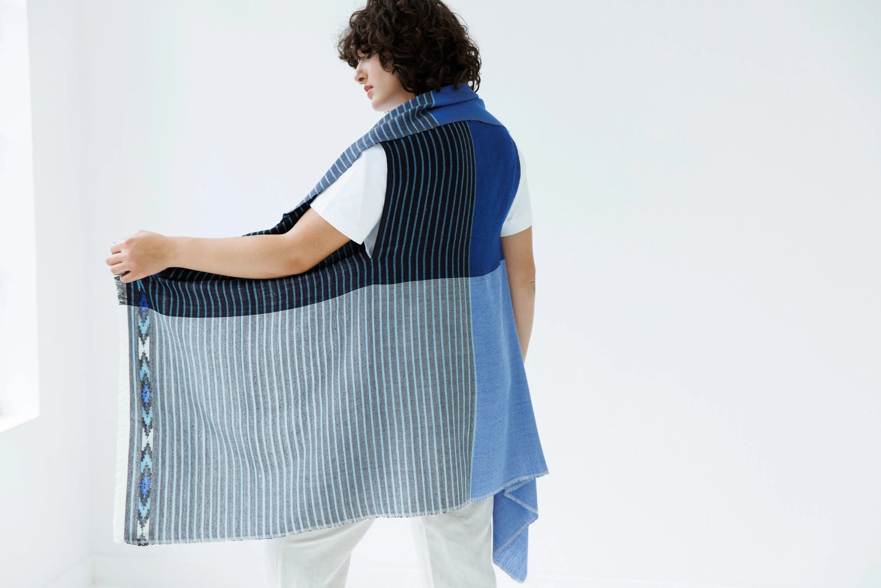 NEW! Light Wool Cape Fusion Blue