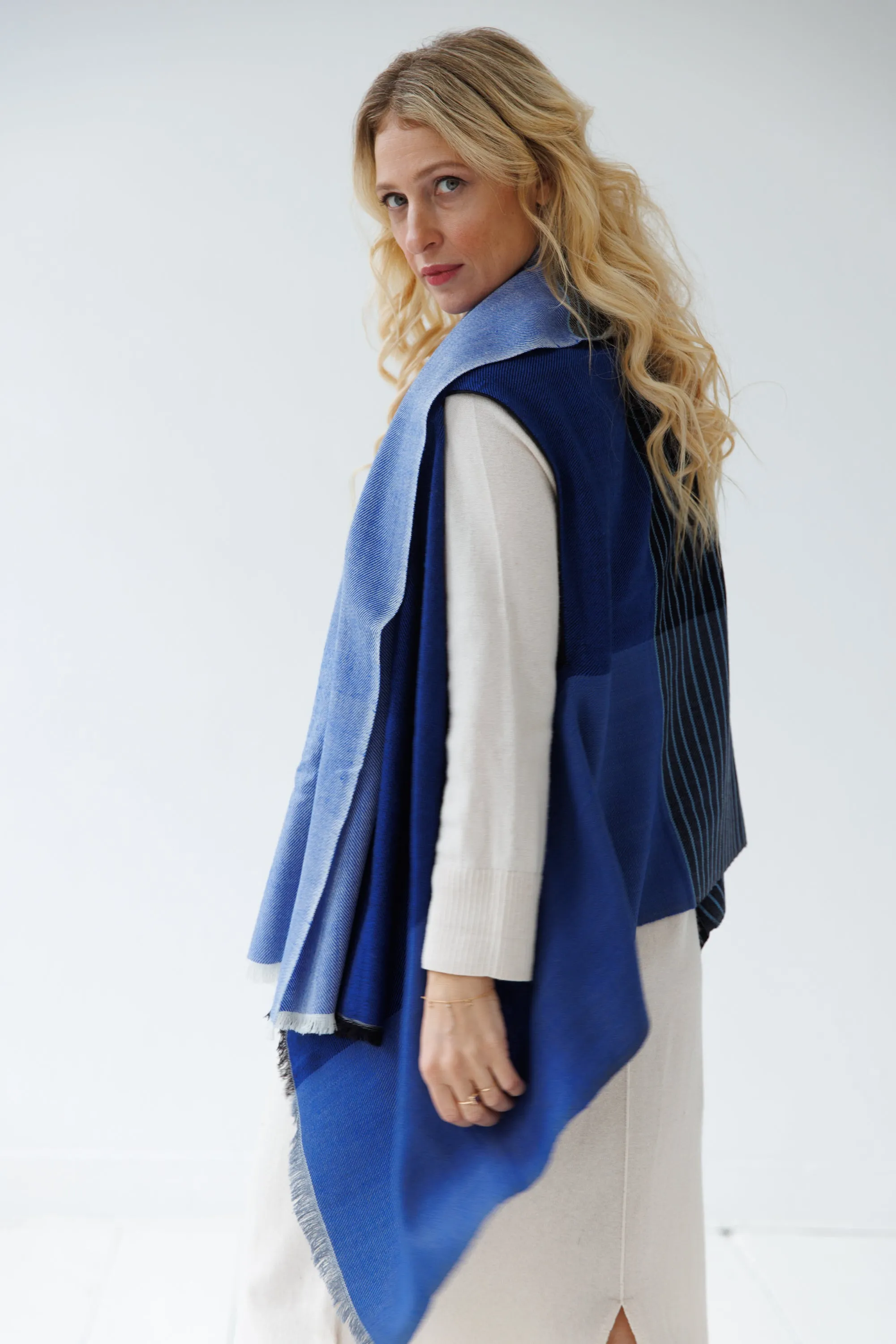 NEW! Light Wool Cape Fusion Blue