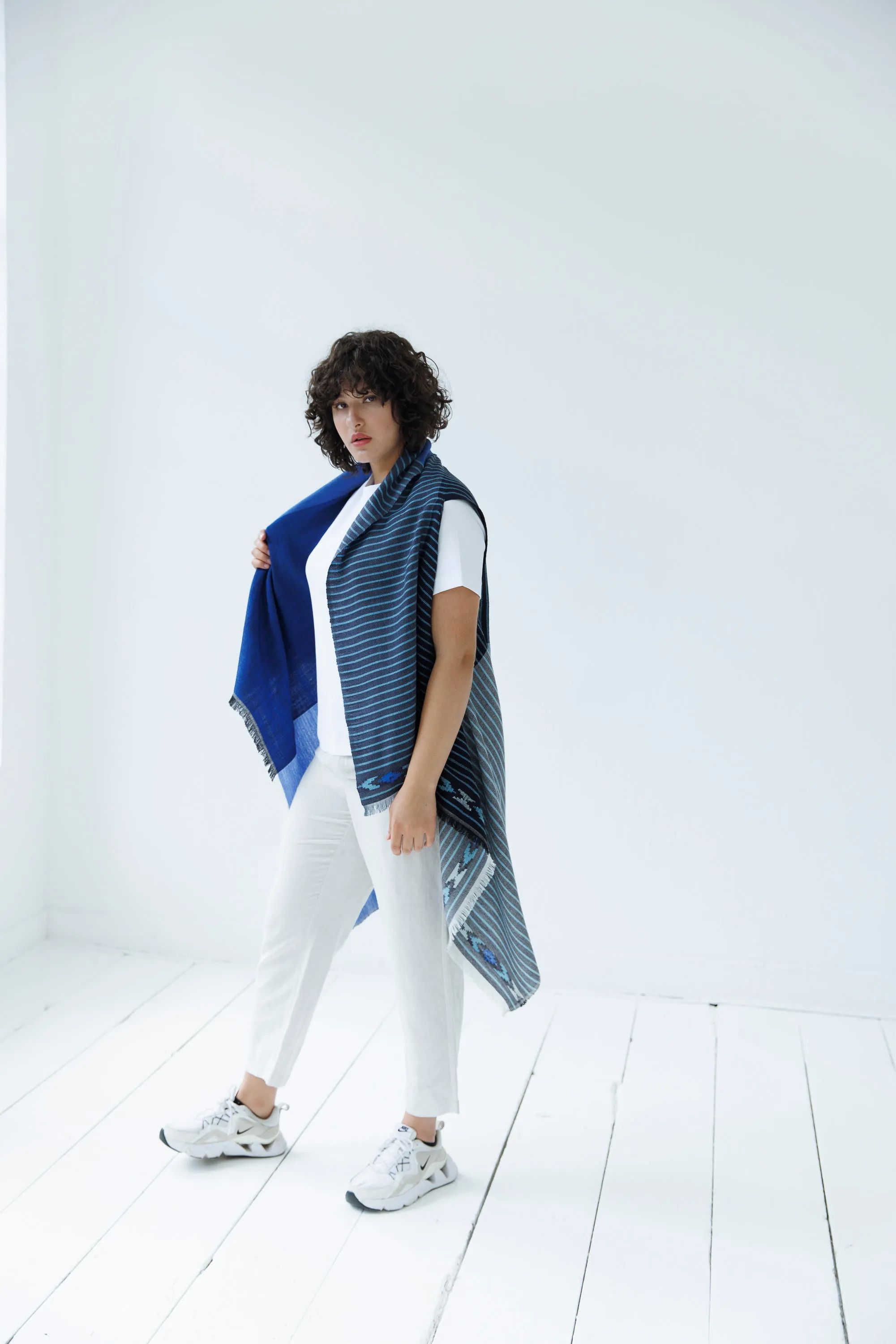 NEW! Light Wool Cape Fusion Blue
