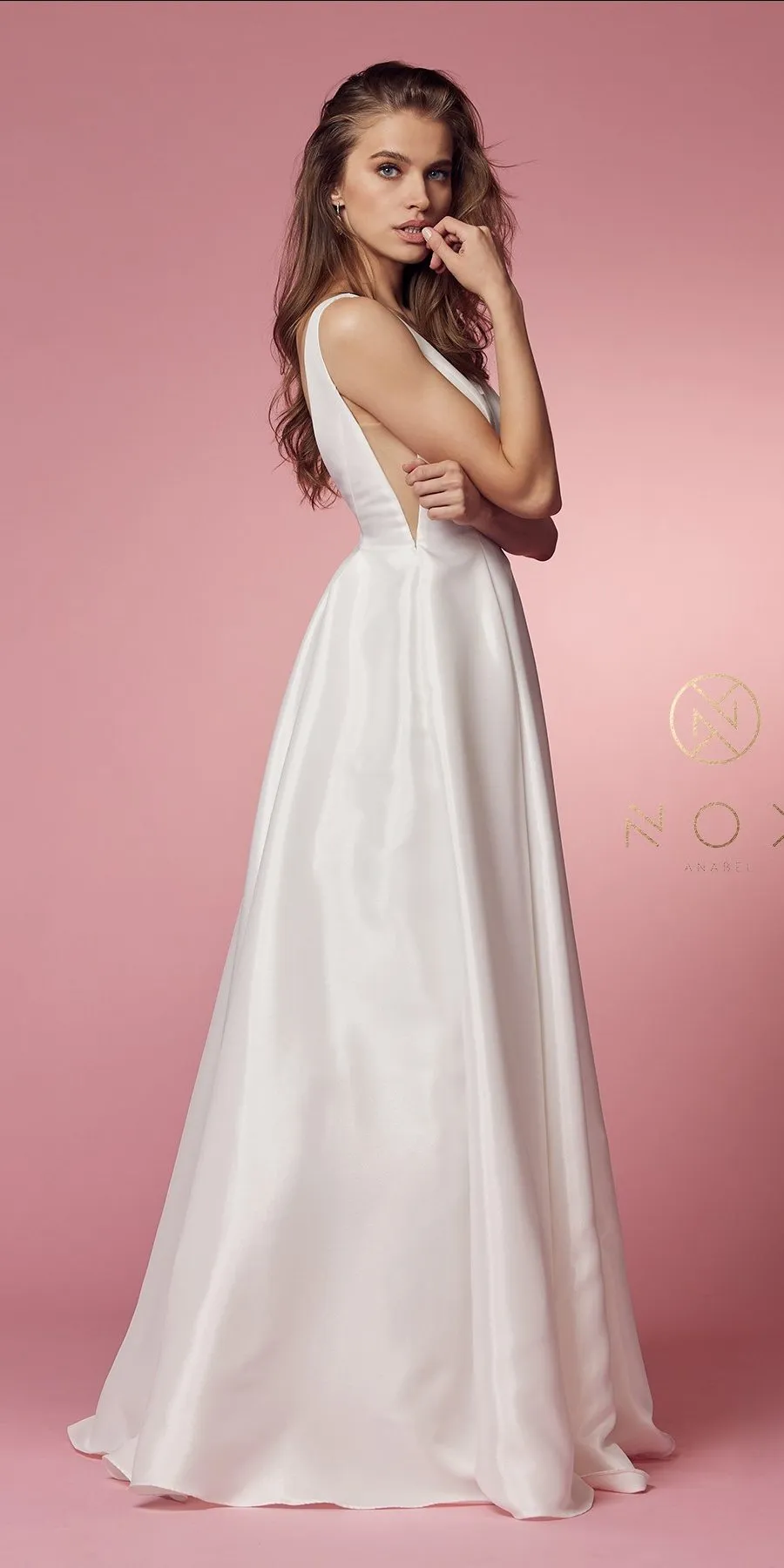 Nox Anabel E156W Long A-Line Dress V-Neck with Pockets