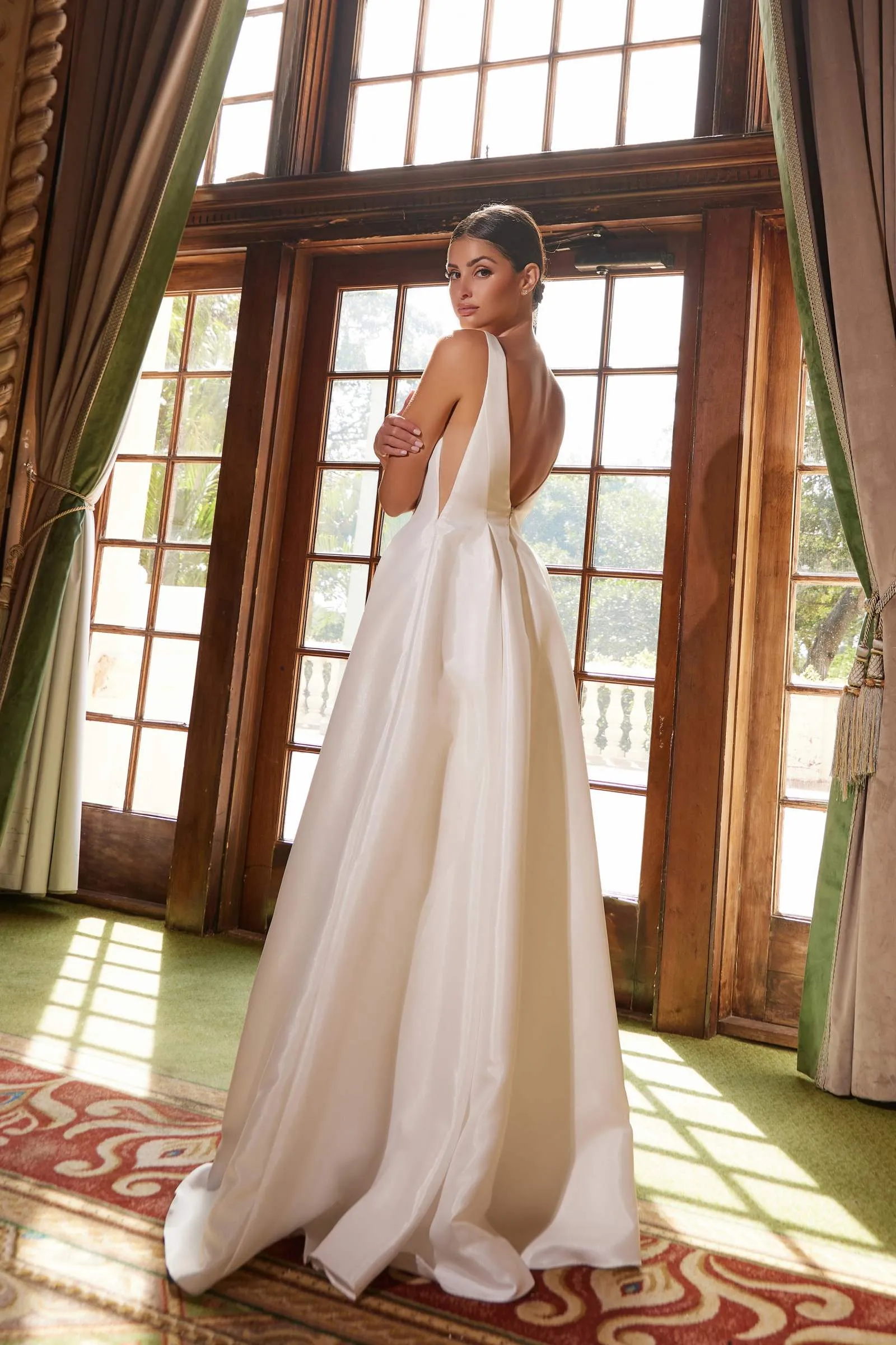 Nox Anabel E156W Long A-Line Dress V-Neck with Pockets