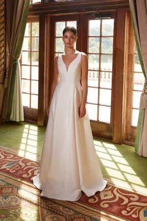 Nox Anabel E156W Long A-Line Dress V-Neck with Pockets